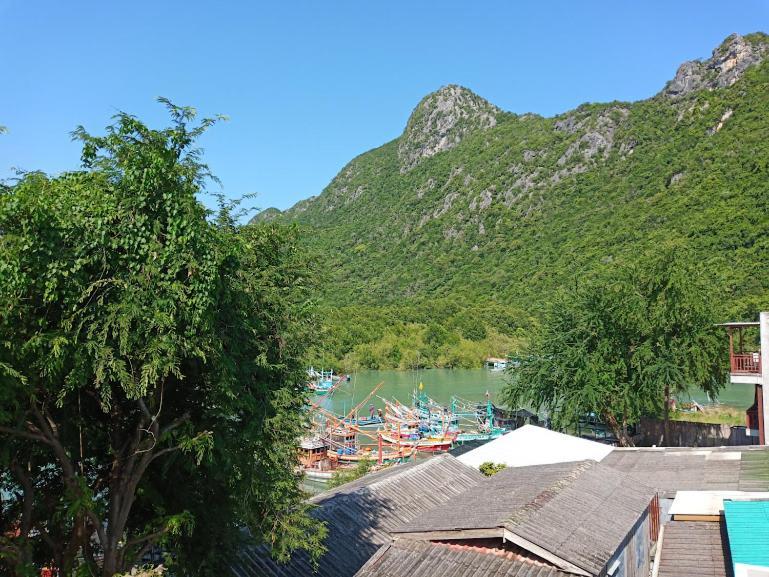 Yen~Yen B&B Прачуап-Кхірі-Кхан Екстер'єр фото
