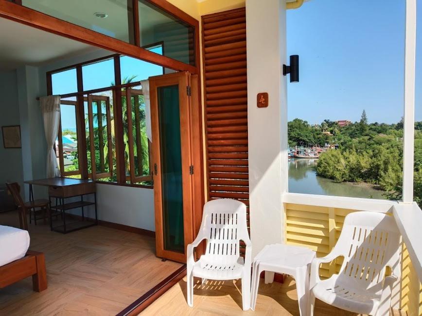 Yen~Yen B&B Прачуап-Кхірі-Кхан Екстер'єр фото